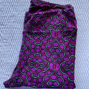 Lularoe size tc leggings - like new